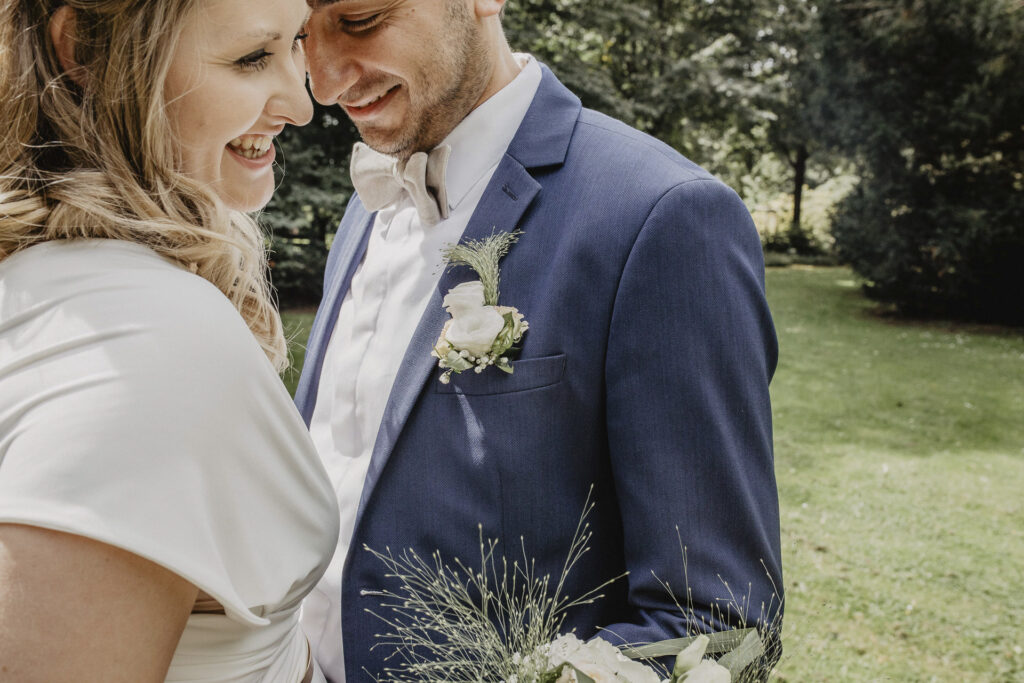 hochzeitsfotografin nrw, hochzeitsfotograf bochum, getting ready, standesamt Hochzeit, firstlook, freie trauung