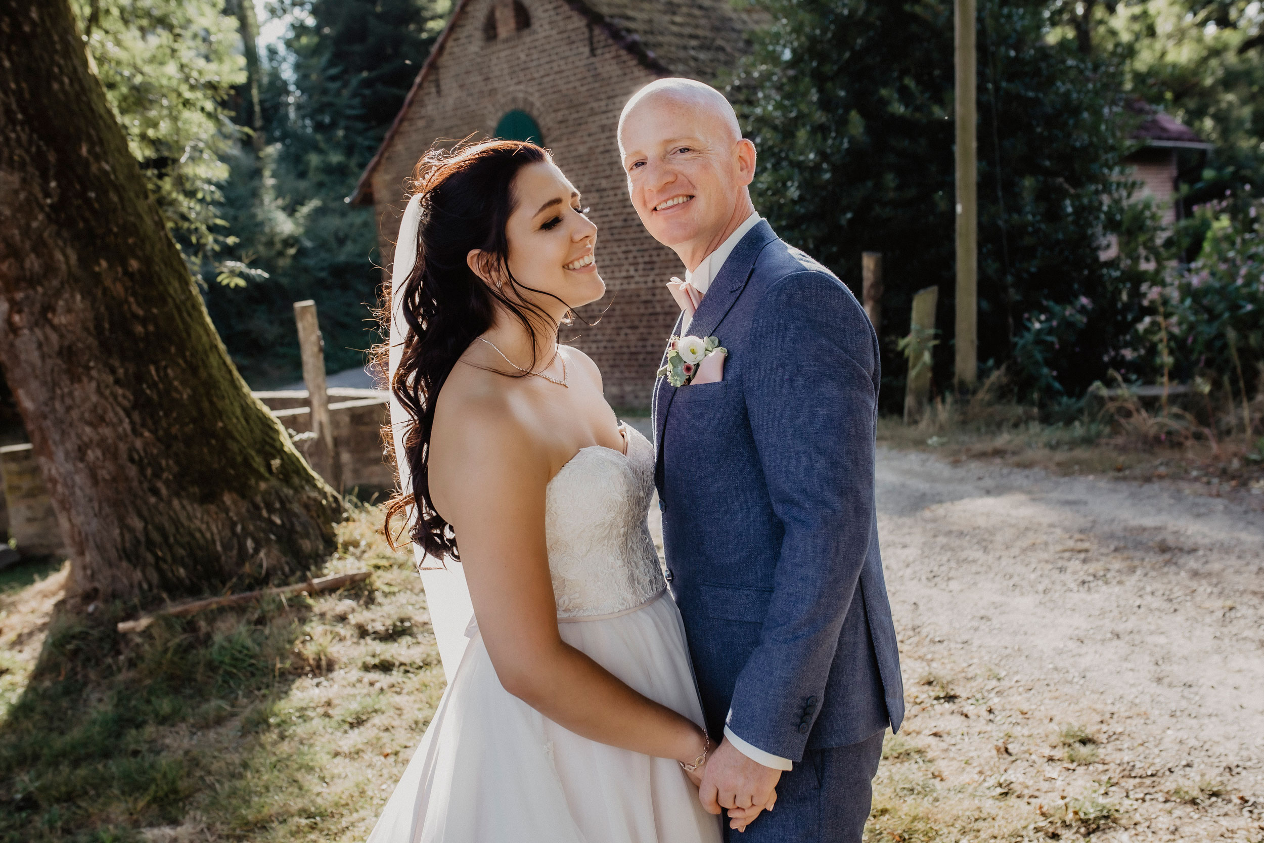 Hochzeitsfotografin Bochum Hochzeitsfotografin Mallorca Hochzeitsfotograf Witten Hochzeitsfotograf Hattingen Hochzeitsfotograf Dortmund Hochzeitsfotograf NRW Hochzeitsfotograf Düsseldorf Gut Nothenhof, Gut Kump, Schloss Steinhausen, Kuhstall Witten Hochzeit, Wasserschloss Hackhausen, Alte Maschinenhalle Solingen, Standesamt Bochum Hochzeit, Standesamt Witten Hochzeit, Standesamt Hattingen Hochzeit, Standesamt Düsseldorf Hochzeit, Hochzeitsfotografin Koeln,