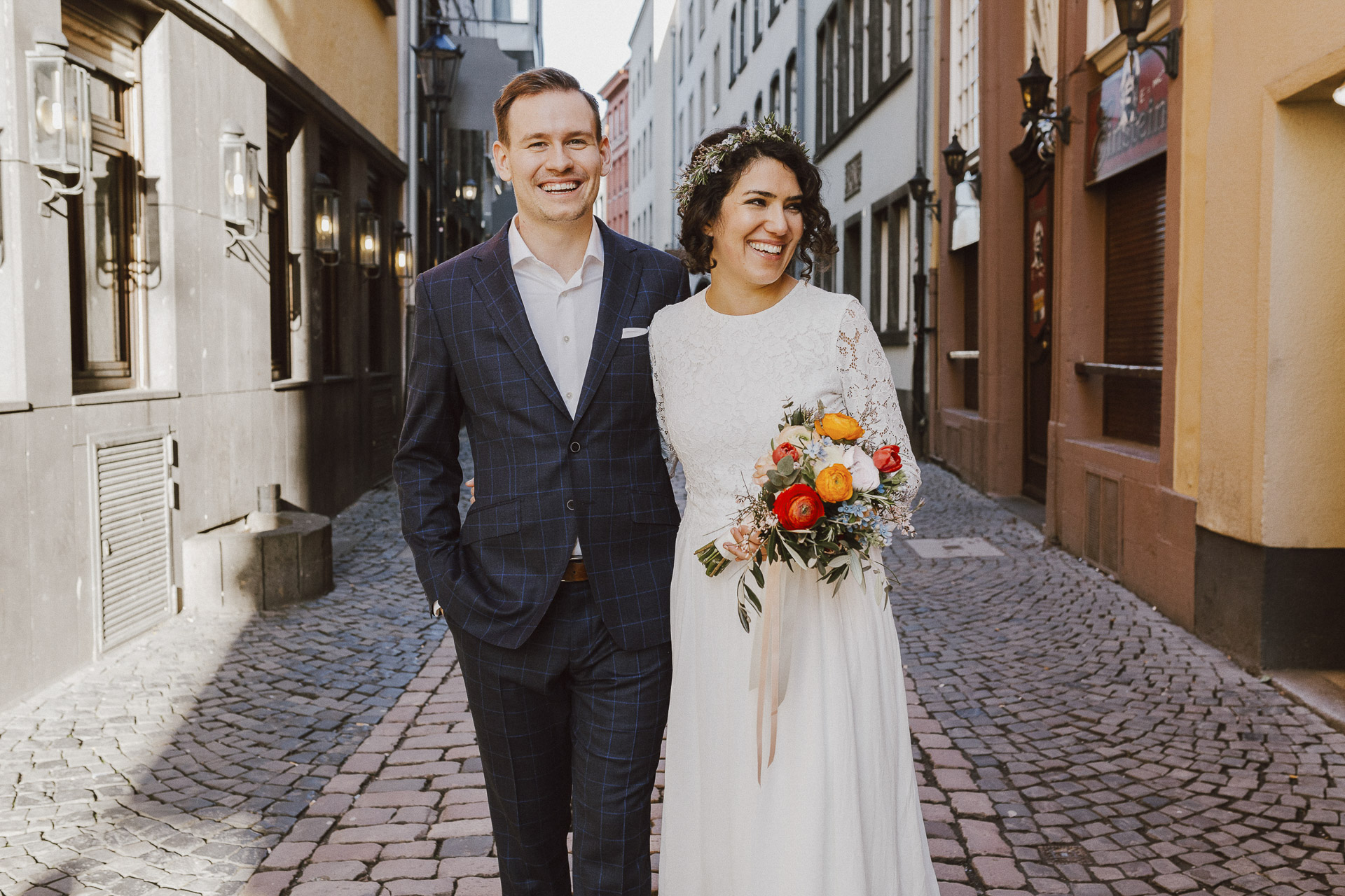 Hochzeitsfotografin Bochum Hochzeitsfotografin Mallorca Hochzeitsfotograf Witten Hochzeitsfotograf Hattingen Hochzeitsfotograf Dortmund Hochzeitsfotograf NRW Hochzeitsfotograf Düsseldorf Gut Nothenhof, Gut Kump, Schloss Steinhausen, Kuhstall Witten Hochzeit, Wasserschloss Hackhausen, Alte Maschinenhalle Solingen, Standesamt Bochum Hochzeit, Standesamt Witten Hochzeit, Standesamt Hattingen Hochzeit, Standesamt Düsseldorf Hochzeit, Hochzeitsfotografin Koeln,